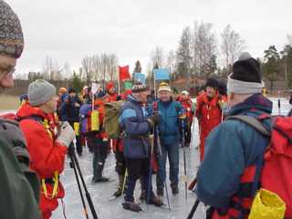 17/2 -01 Karlstad-Kristinehamn i översvämningen, delvis på land - 38 bilder.